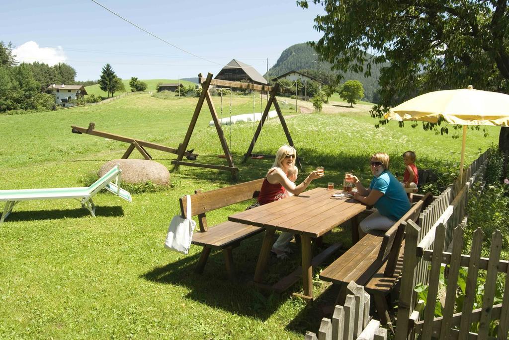 Radauerhof Villa กัสเตลรอตโต ภายนอก รูปภาพ